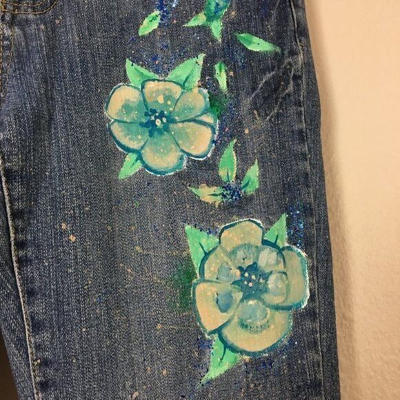 Revolt Jeans Women’s Size 9 Juniors Hand Painted Denim Flowers Measures 28x30.5 - Picture 8 of 16